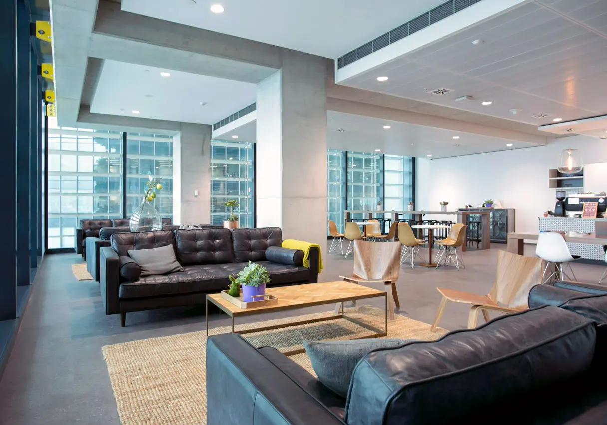 ThreeInternationalTowers ES Venue IT3 L24 EventSpace Lounge