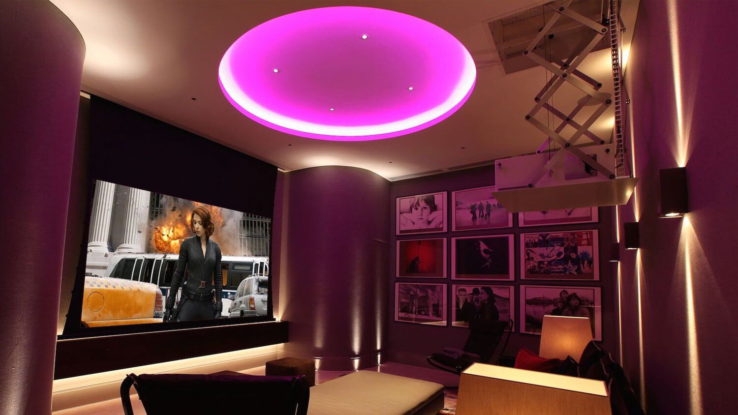 Futureautomation projector cinema PD 2 Finite Solutions